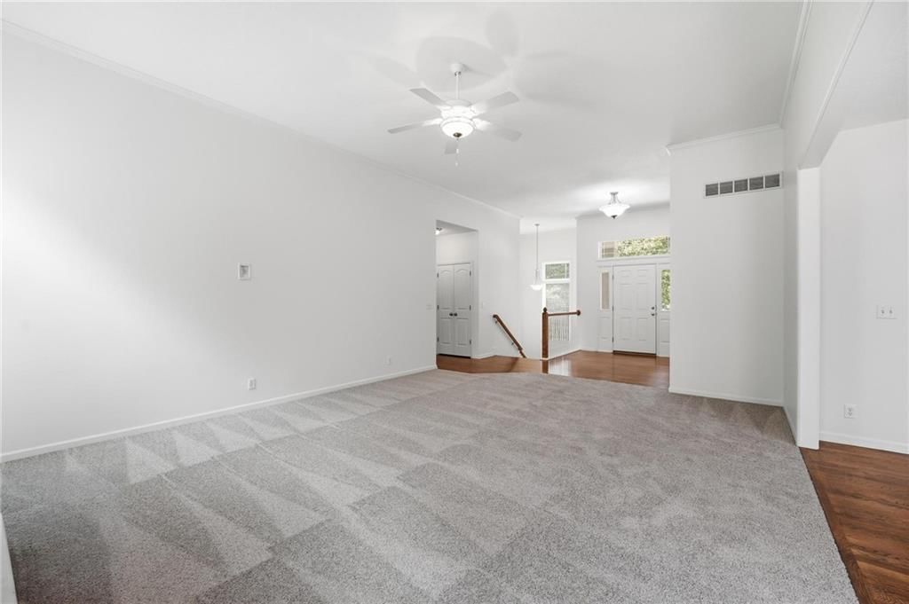 7650 Forest Park Drive — photo 10