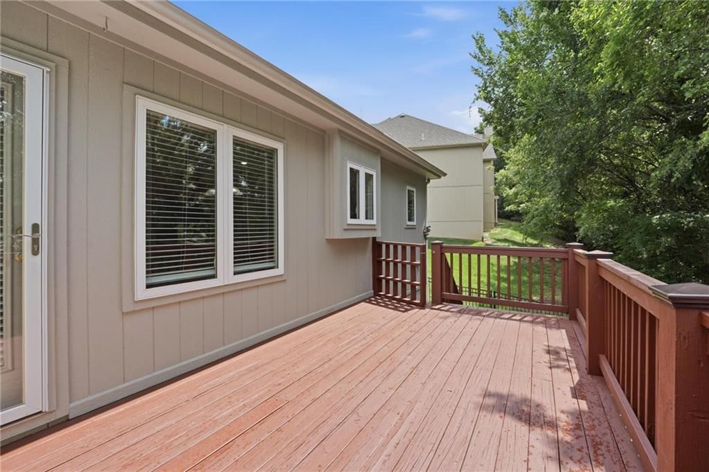7650 Forest Park Drive — photo 15