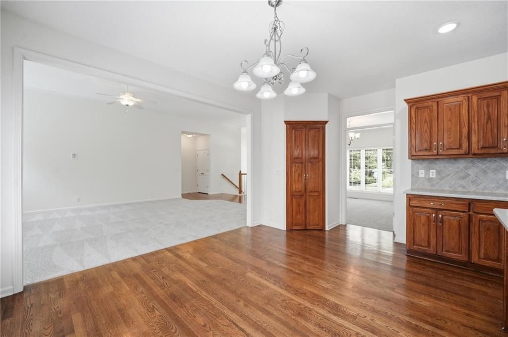 7650 Forest Park Drive — photo 17