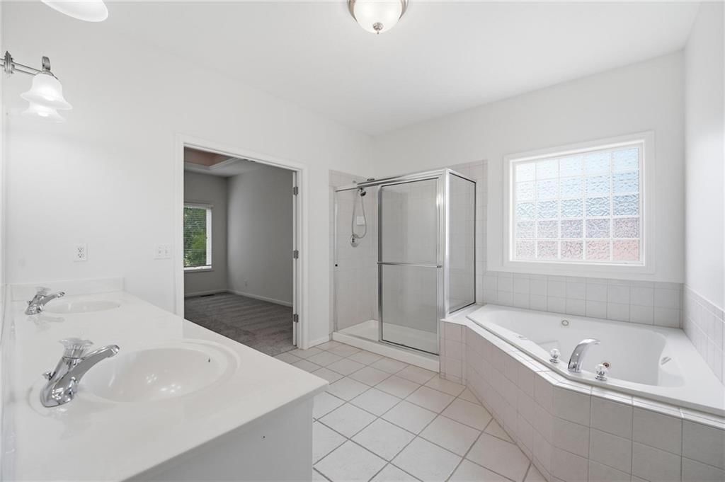 7650 Forest Park Drive — photo 35