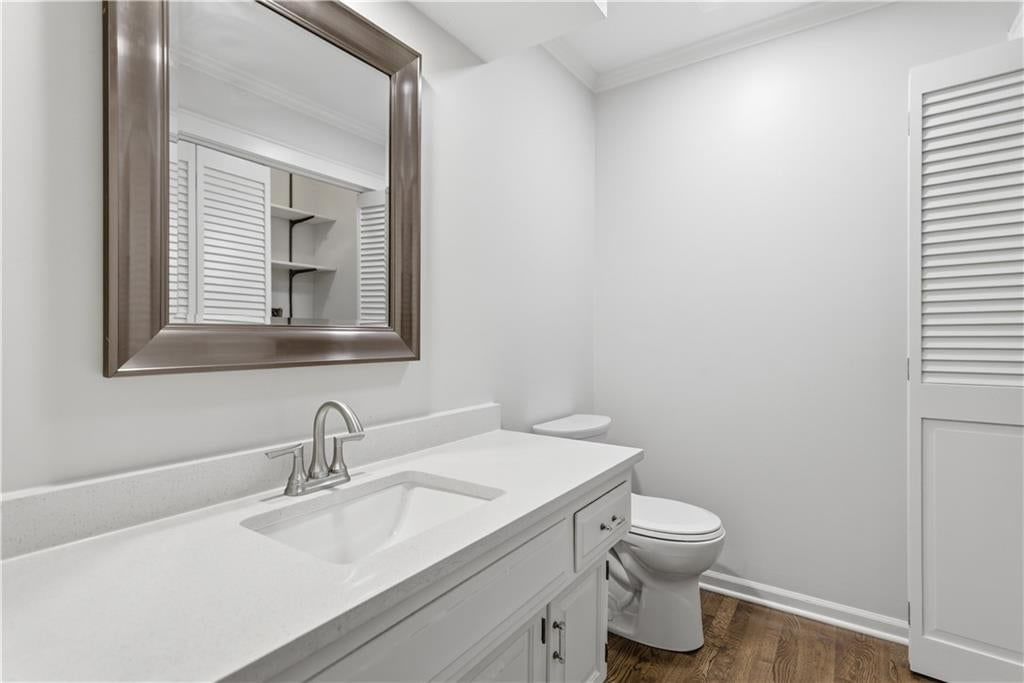5204 W 112th Street — photo 17