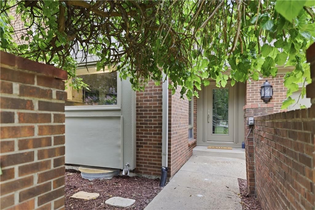 5204 W 112th Street — photo 24