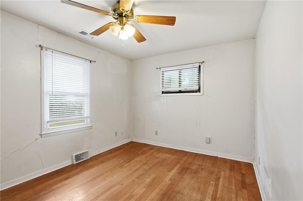 142 W Shawnee Street — photo 10
