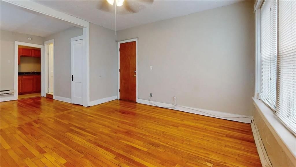 3416 Wyandotte Street — photo 5