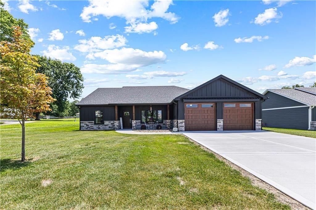 1301 W 4th Street, Cameron, MO