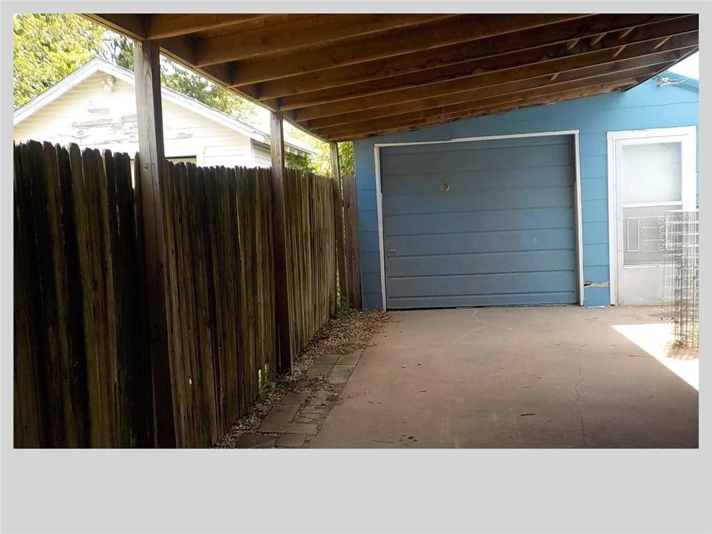 307 W North Street — photo 13
