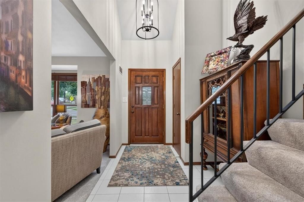 9002 SWARNER Drive — photo 6