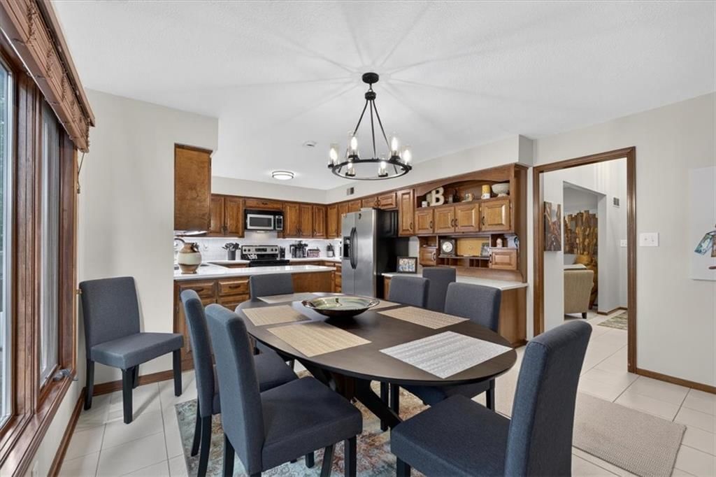 9002 SWARNER Drive — photo 13