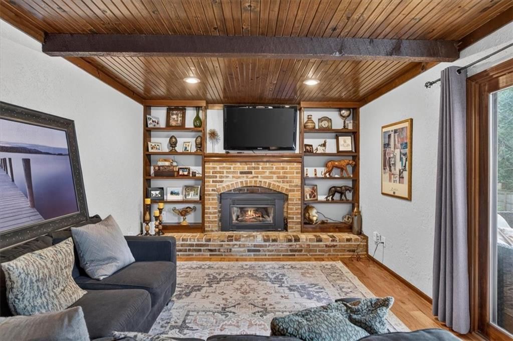 9002 SWARNER Drive — photo 26