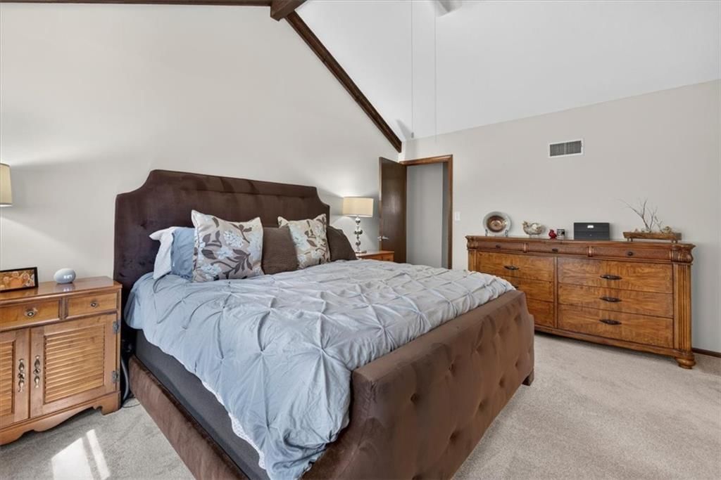 9002 SWARNER Drive — photo 32