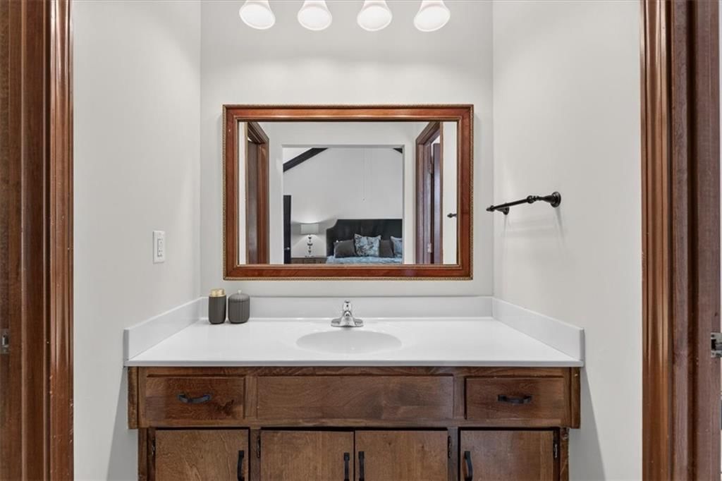 9002 SWARNER Drive — photo 35