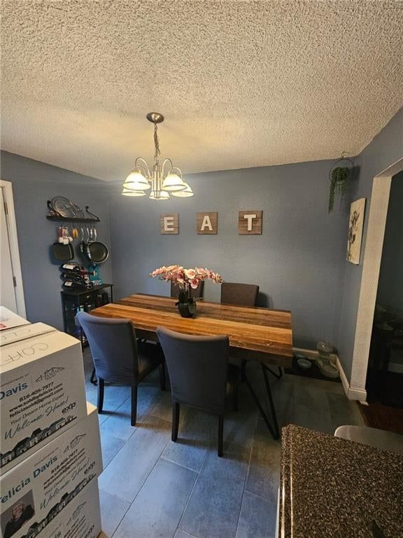 1209 NW Golfview Drive — photo 4