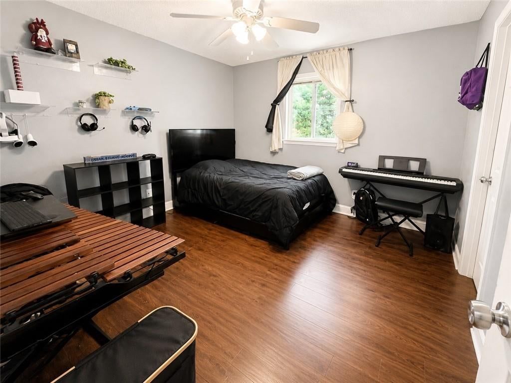 1209 NW Golfview Drive — photo 12