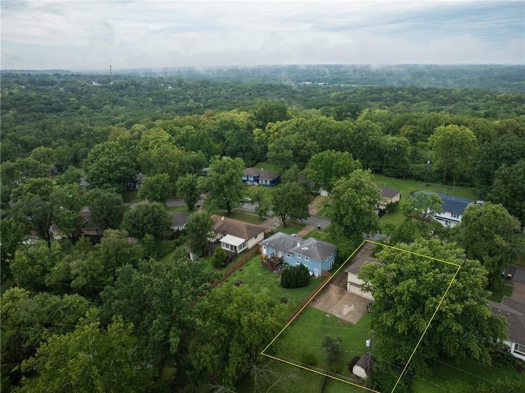 10607 Bellefontaine Avenue — photo 47