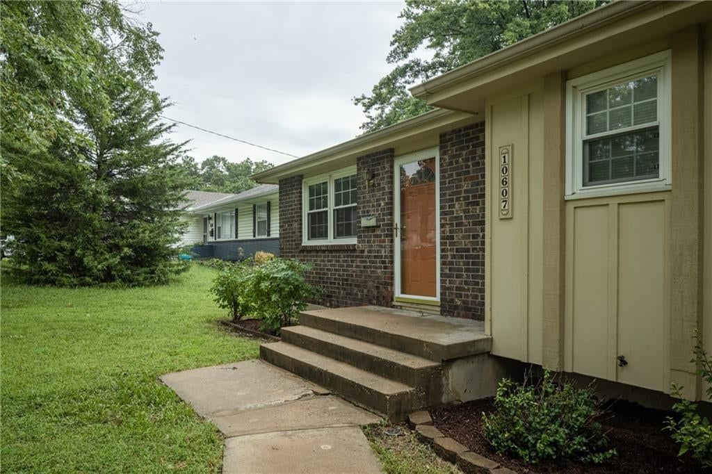 10607 Bellefontaine Avenue — photo 49