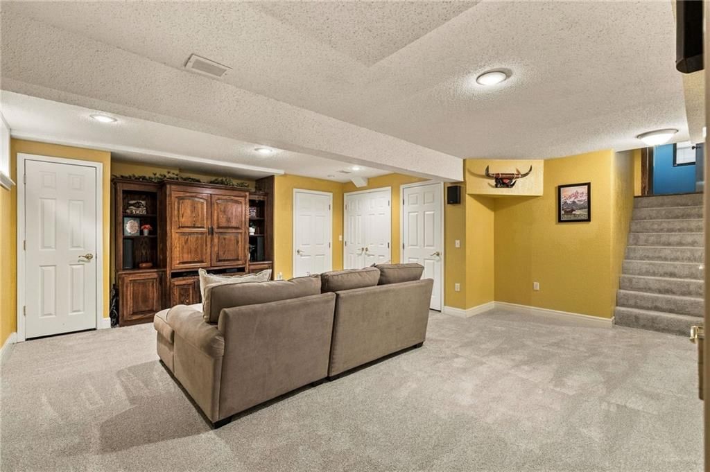 2209 S Scarborough Street — photo 26