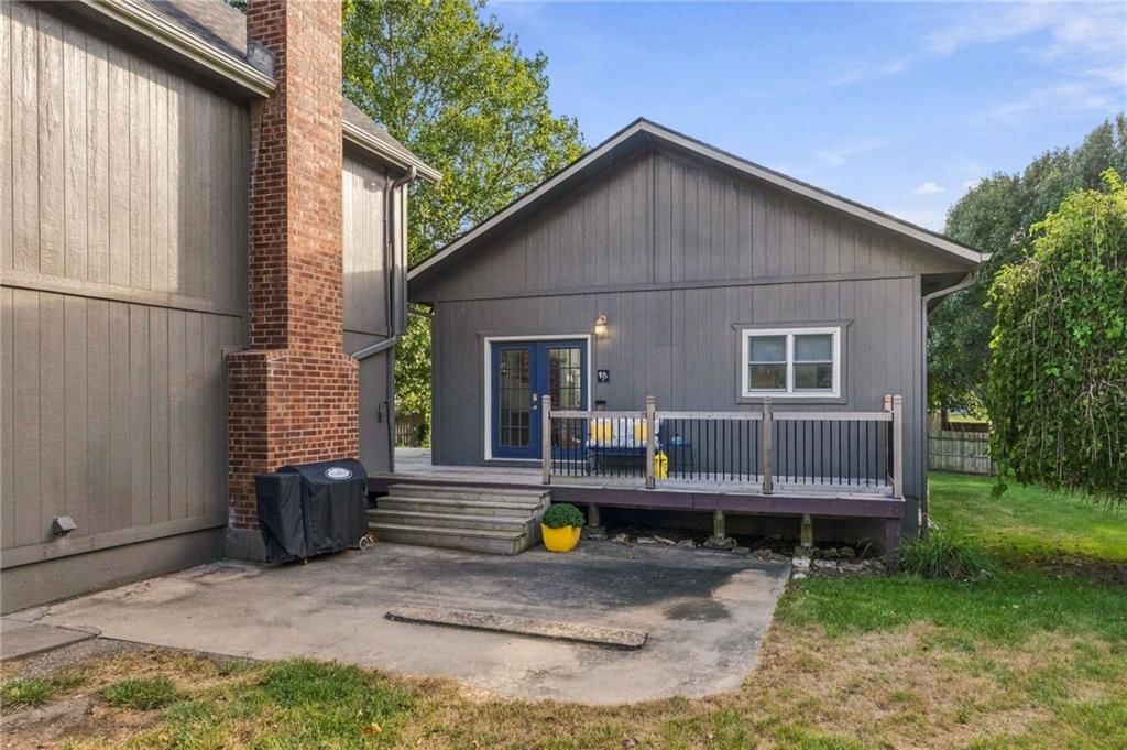 2209 S Scarborough Street — photo 38