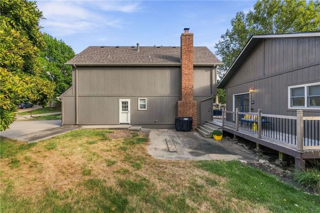 2209 S Scarborough Street — photo 40
