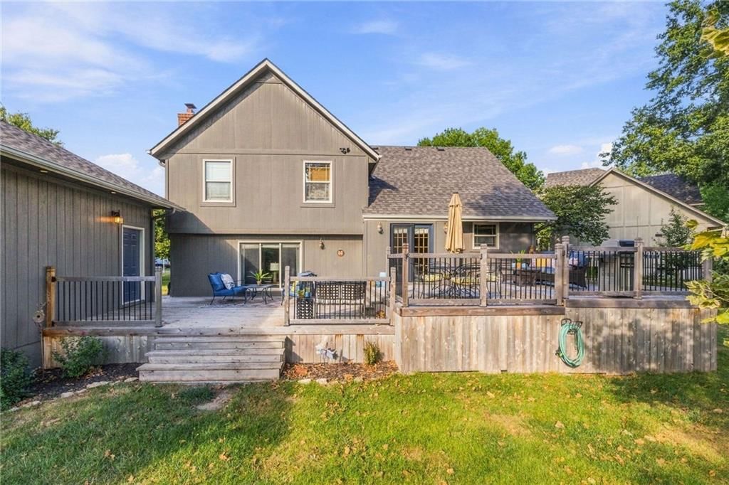 2209 S Scarborough Street — photo 66