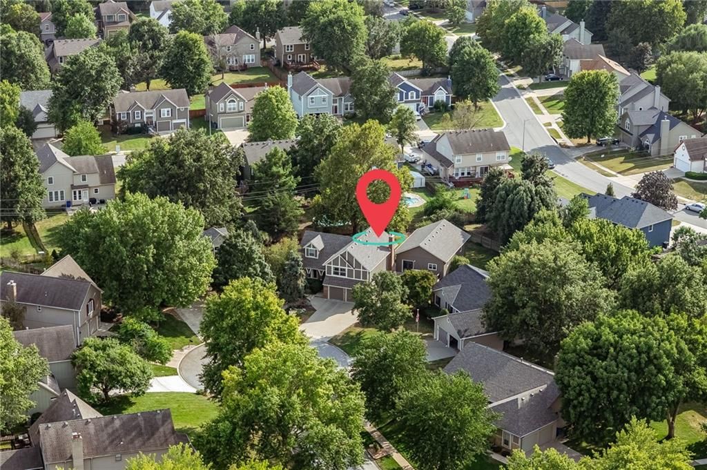 2209 S Scarborough Street — photo 71