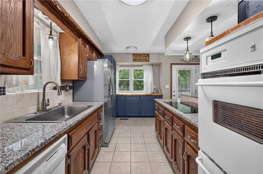 3523 NE Stanton Street — photo 8