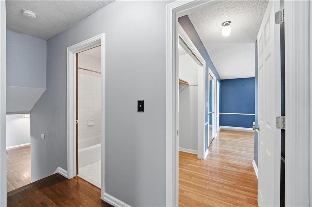 1002 E Willow Drive — photo 17