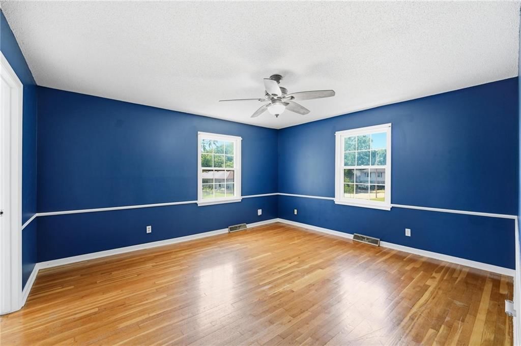 1002 E Willow Drive — photo 20