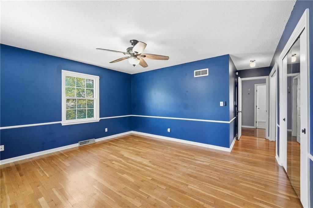 1002 E Willow Drive — photo 22