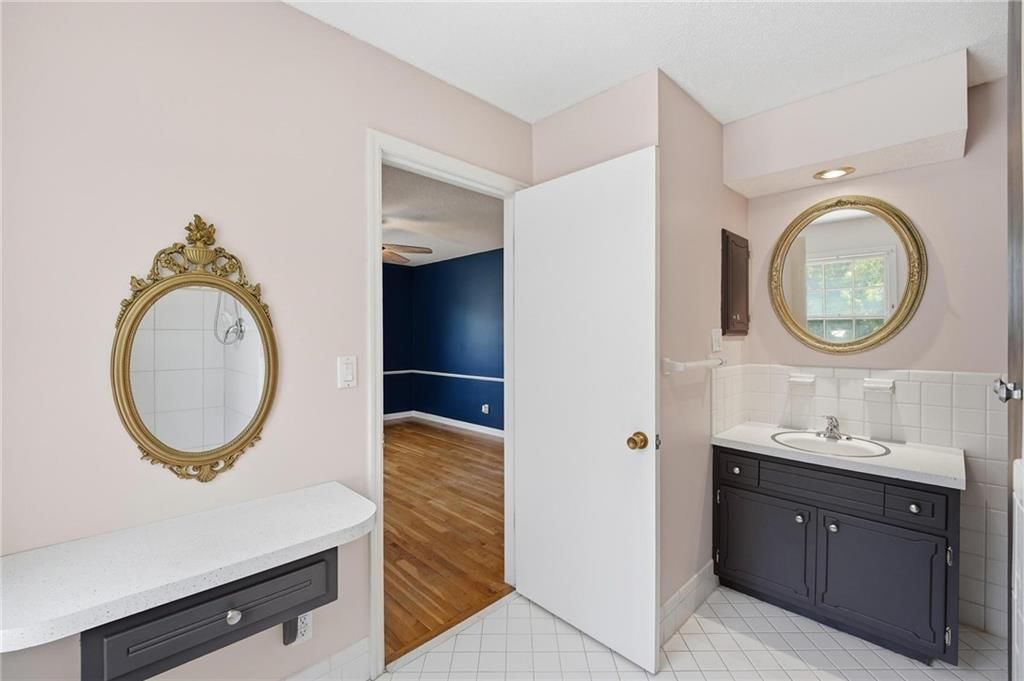 1002 E Willow Drive — photo 25