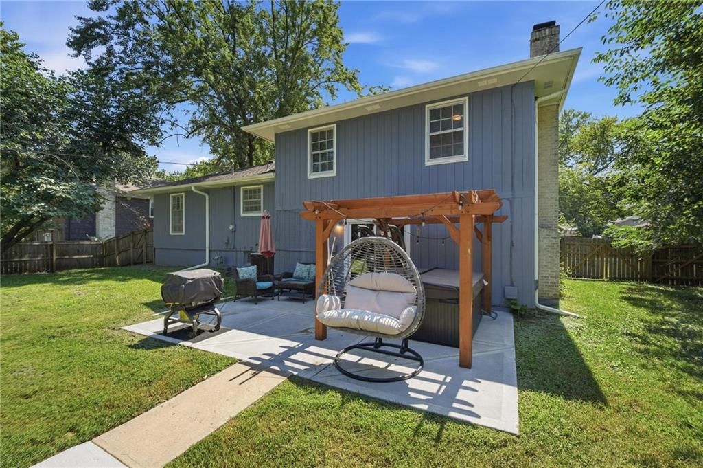 1002 E Willow Drive — photo 46