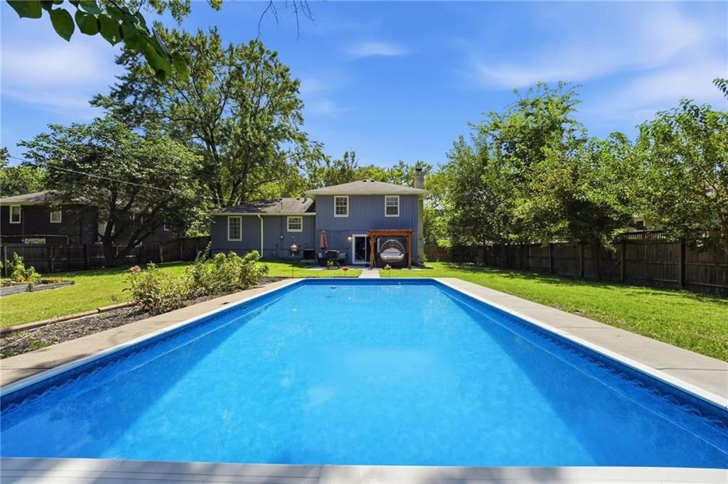 1002 E Willow Drive — photo 50