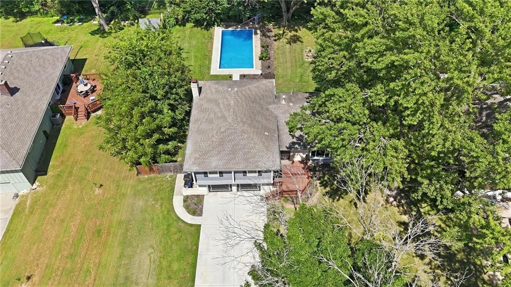1002 E Willow Drive — photo 57