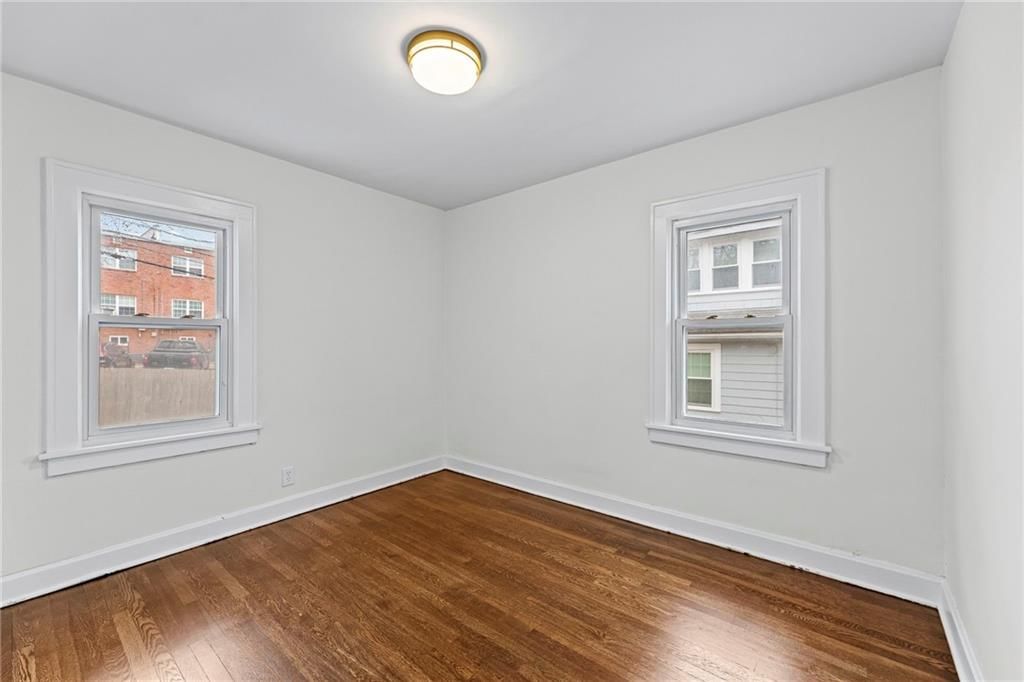 319 E 70th Terrace — photo 13