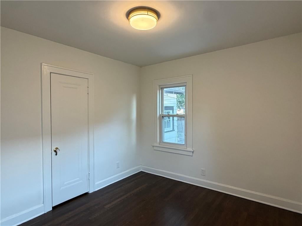 319 E 70th Terrace — photo 18