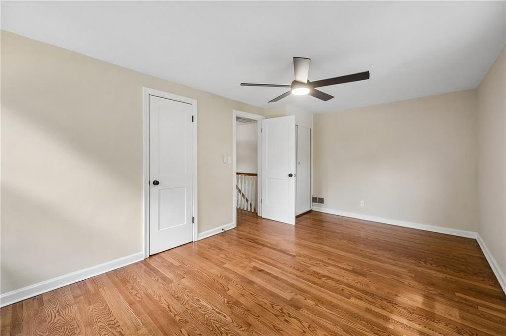 424 E 79th Terrace — photo 18