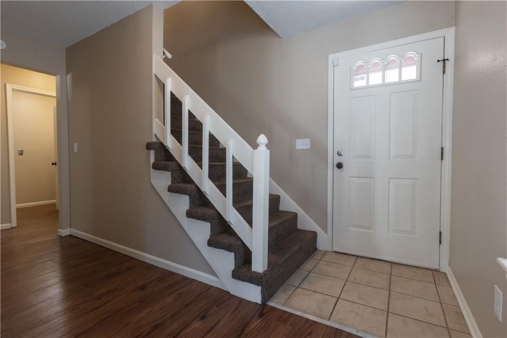 Photo 4 of 48, 8500 Ditzler Avenue, Raytown, MO 64138