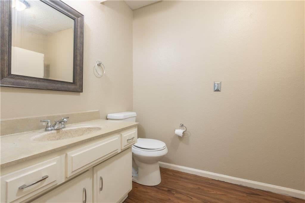 Photo 20 of 48, 8500 Ditzler Avenue, Raytown, MO 64138