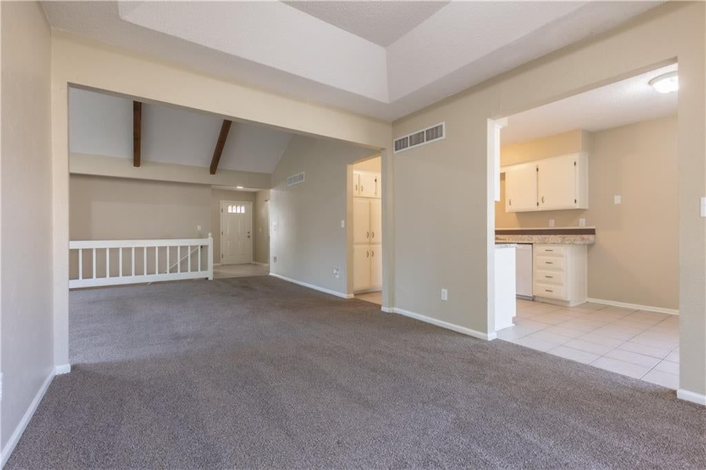 Photo 32 of 48 - 8500 Ditzler Avenue, Raytown, MO 64138