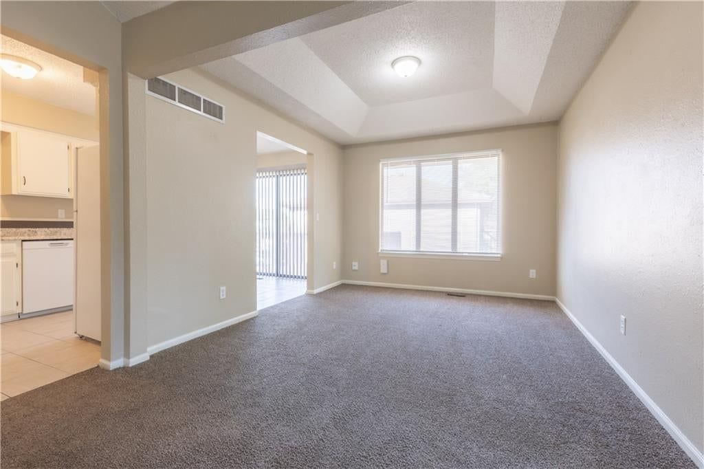 Photo 37 of 48 - 8500 Ditzler Avenue, Raytown, MO 64138