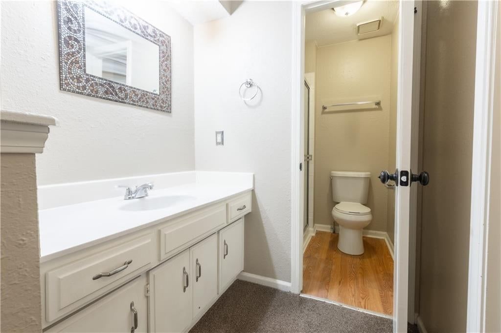 Photo 41 of 48 - 8500 Ditzler Avenue, Raytown, MO 64138