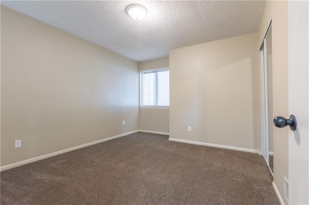 Photo 42 of 48 - 8500 Ditzler Avenue, Raytown, MO 64138