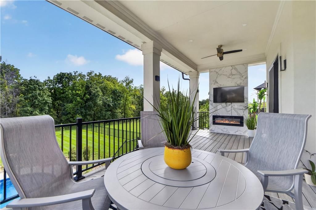 Photo 70 of 97 - 8685 NE Shoal Creek Valley Drive, Kansas City, MO 64157