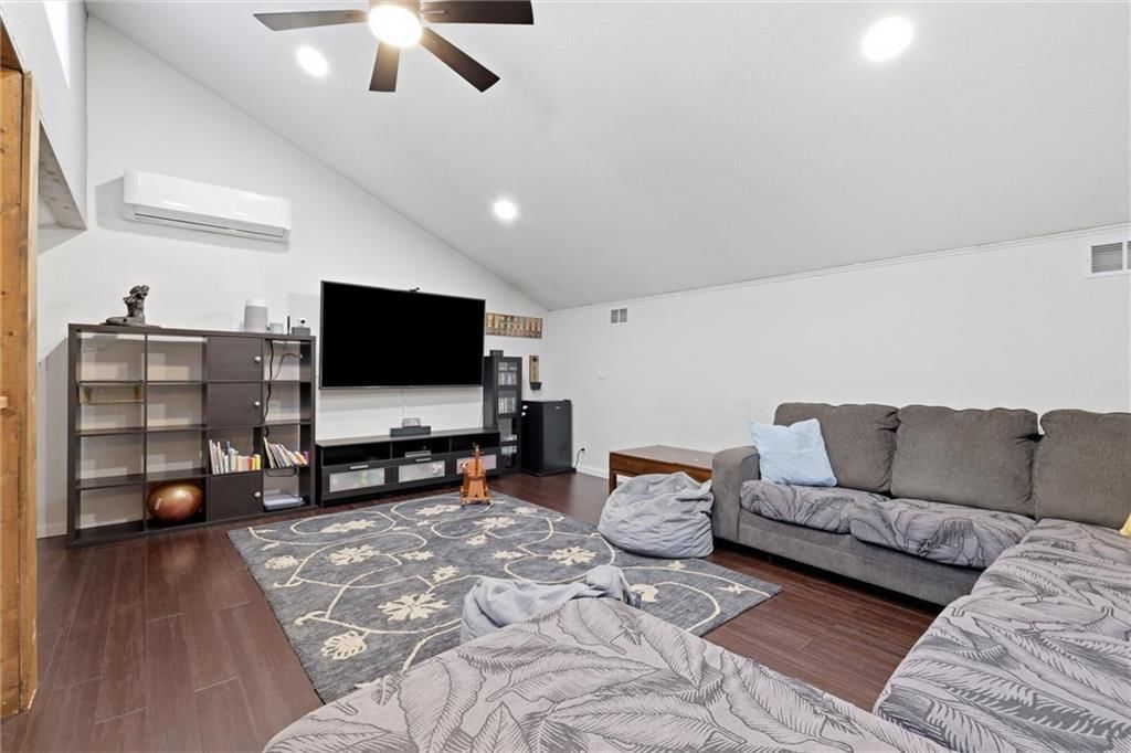12025 W 66th Street — photo 18