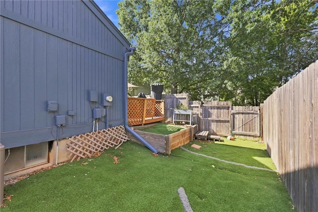 12025 W 66th Street — photo 47