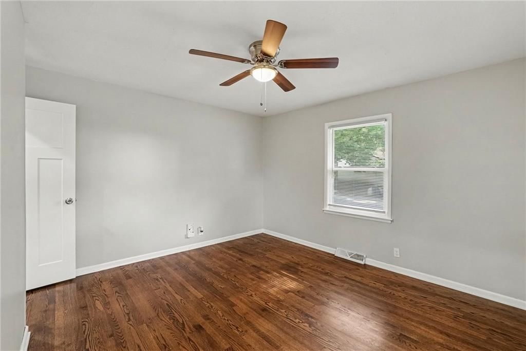 10616 Skiles Avenue — photo 14