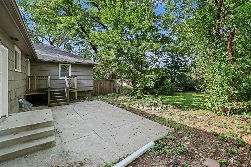 10616 Skiles Avenue — photo 17