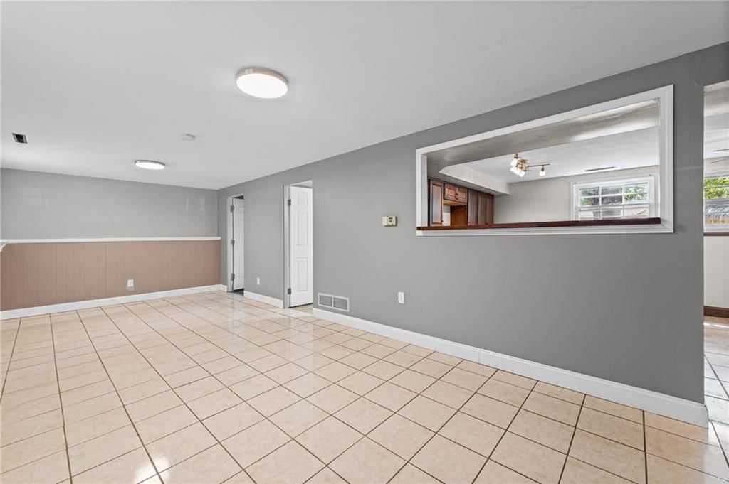 9103 W 101st Street — photo 10