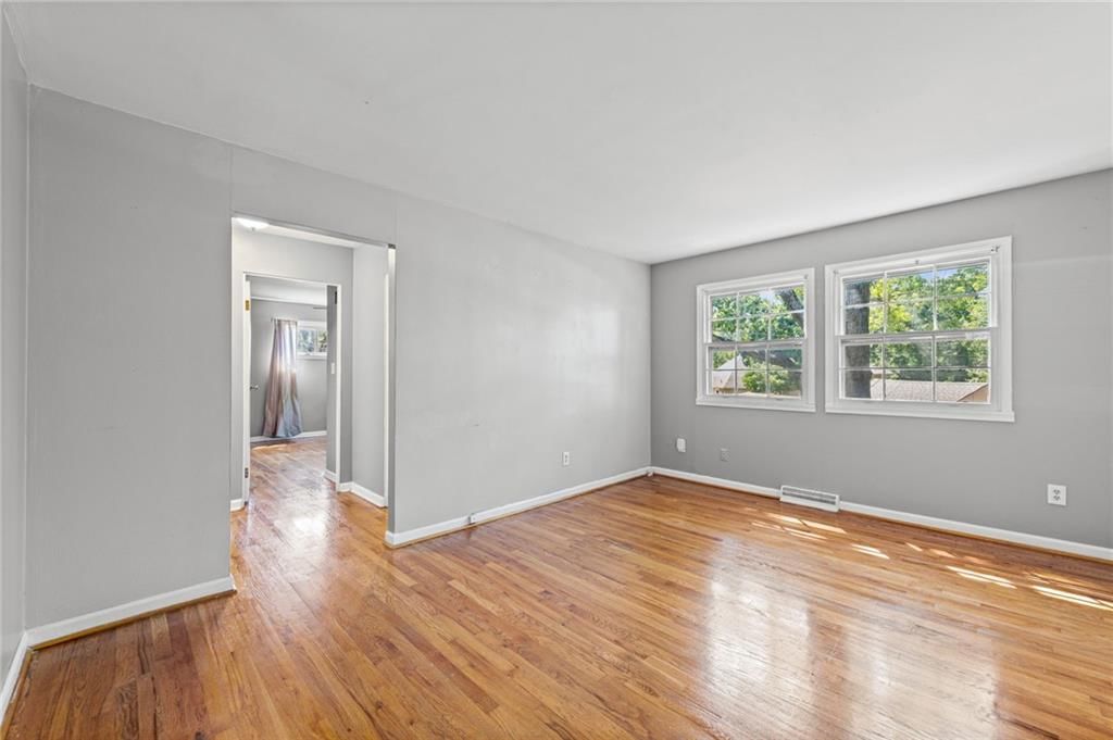 9103 W 101st Street — photo 15