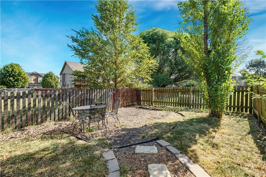 713 S Meadowbrook Street — photo 31