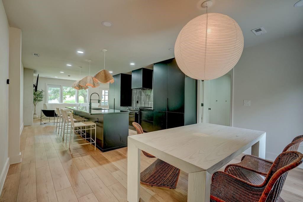 8645 Sleepy Hollow Road — photo 15